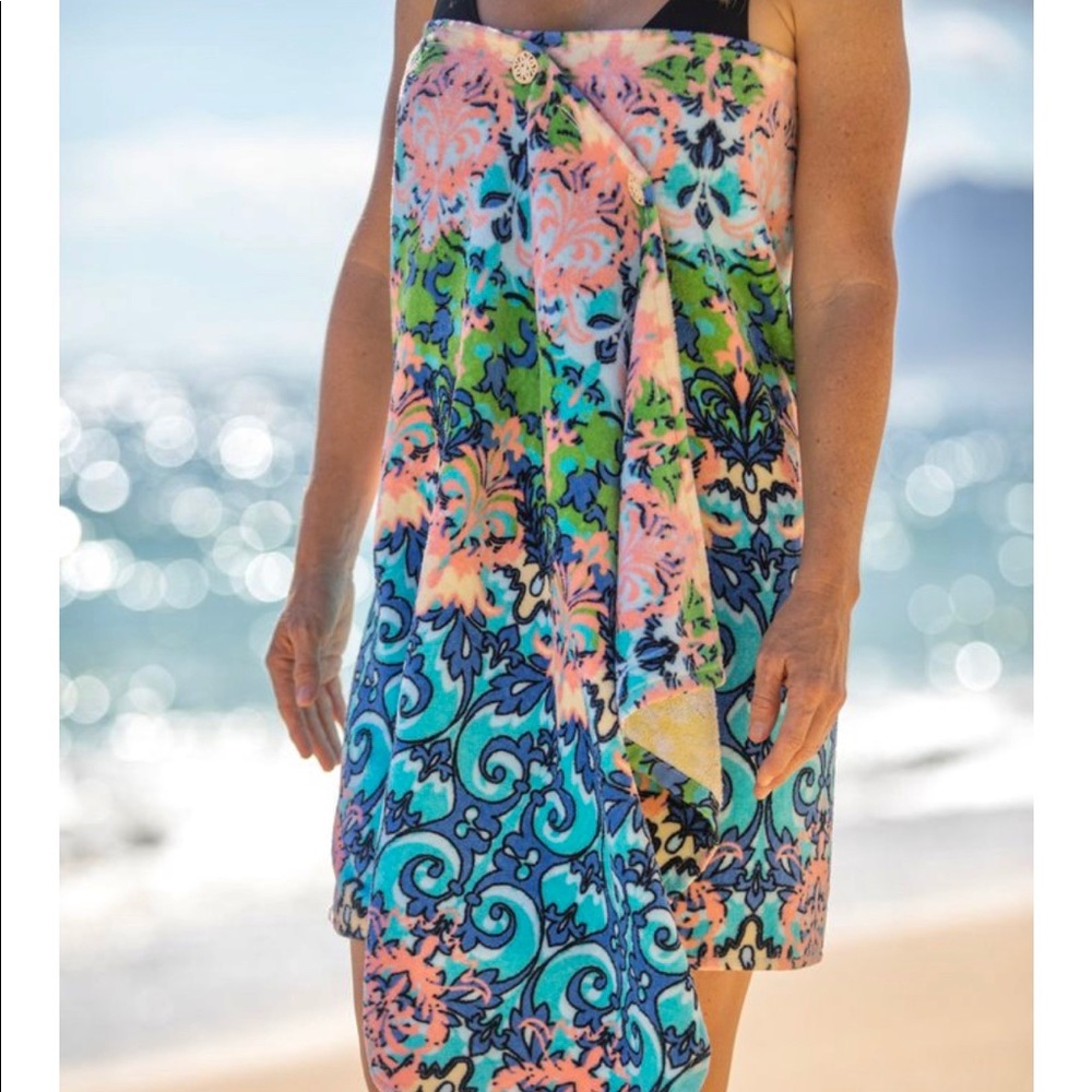 New Simple Sarongs converts from towel to sarong
